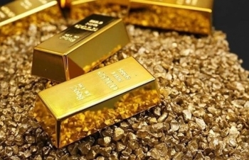 Giá vàng hôm nay 1/7: Đồng USD tăng quá mạnh, vàng chưa thể thoát đáy
