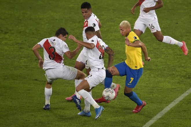 Neymar tỏa sáng giúp Brazil giành vé vào chung kết Copa America - 1