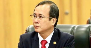 Trung ương Đảng cách chức Bí thư Tỉnh ủy Bình Dương Trần Văn Nam