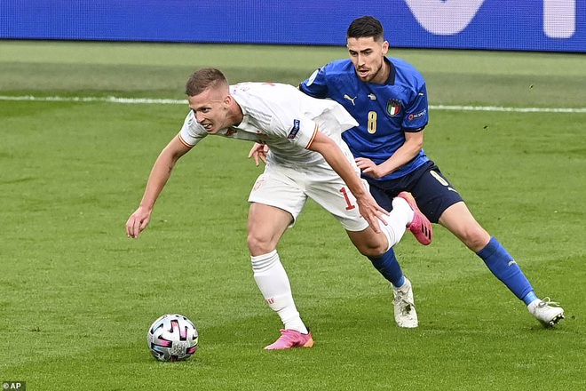 Italia lọt vào chung kết Euro 2020: Chữ nhẫn của Azzurri - 2
