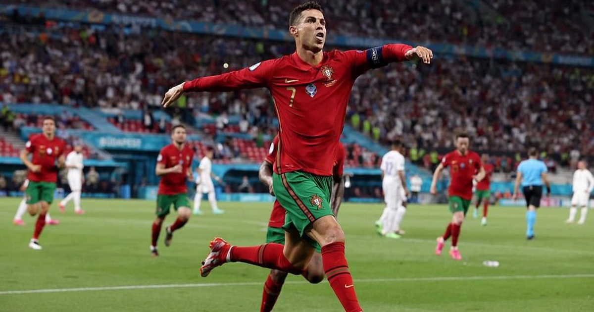 C.Ronaldo nói gì sau khi giành danh hiệu Vua phá lưới Euro 2020?