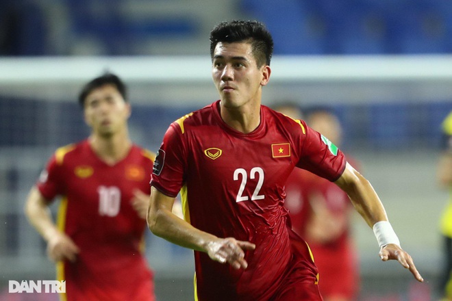 Báo Trung Quốc nói gì khi đội tuyển Việt Nam được chơi trên sân nhà? - 2