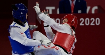 Võ sĩ Kim Tuyền thắng dễ đối thủ Canada, tiến vào tứ kết Olympic Tokyo