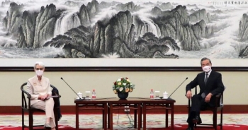 Trung Quốc vạch 3 lằn ranh đỏ với Mỹ trong cuộc họp căng thẳng