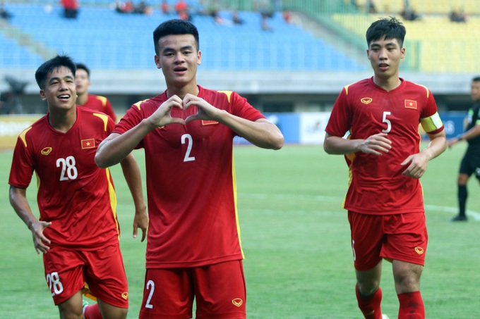 10 người U19 Việt Nam thắng đậm U19 Brunei - 1