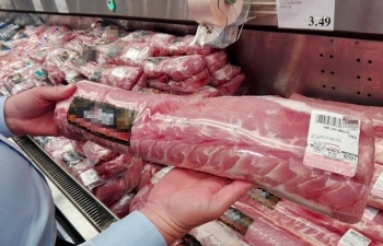 Thịt lợn ngoại giá siêu rẻ ồ ạt vào Việt Nam, giá chỉ 26.000 đồng/kg