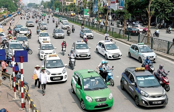 Hiệp hội taxi đặt nghi vấn về khả năng Bộ trưởng Nguyễn Văn Thể "bị qua mặt"