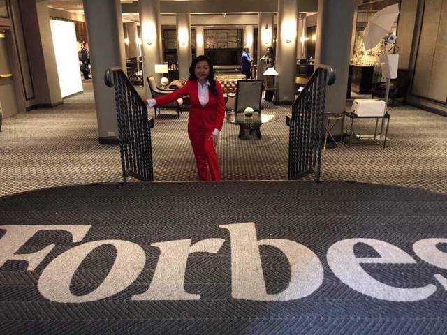 Nữ doanh nhân Trần Uyên Phương xác nhận thông tin làm việc với Forbes