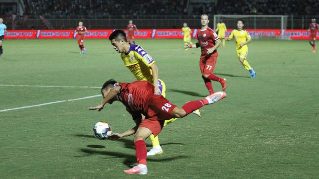 Vòng 20 V-League: CLB Hà Nội nới rộng cách biệt với TPHCM?