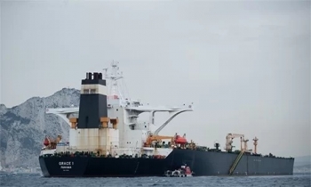 Siêu tàu dầu Iran sẽ rời Gibraltar bất chấp lệnh bắt của Mỹ
