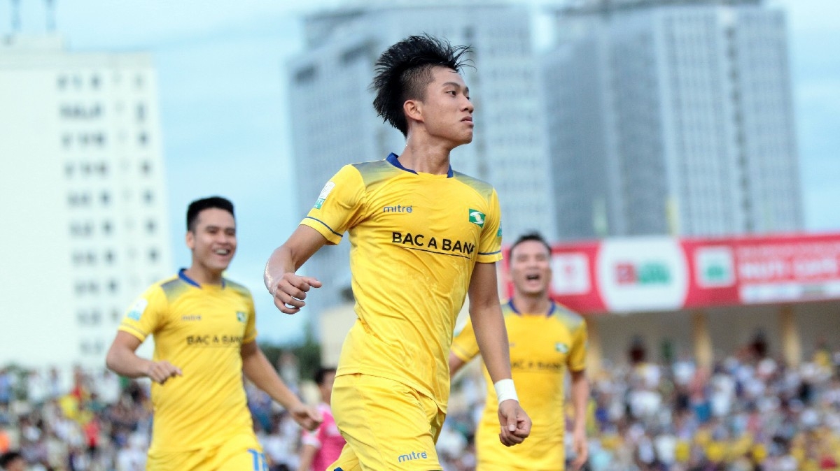 Vòng 22 V-League 2019: Xem trực tiếp bóng đá Sông Lam Nghệ An vs TP. HCM ở đâu?