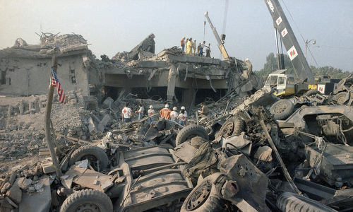 Vụ đánh bom giết 241 lính Mỹ ở Lebanon
