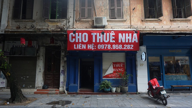 Làn sóng trả mặt bằng lần 2 ở Hà Nội: Khi đất vàng cũng... “bật khóc”