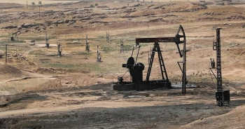 Công ty Mỹ bí mật ký hợp đồng khai thác dầu ở Syria