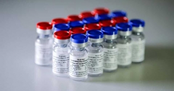 Nga sắp thử nghiệm giai đoạn 3 vắc xin Covid-19