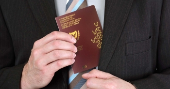 Châu Âu quyết mạnh tay với nạn mua bán “hộ chiếu vàng” của giới siêu giàu