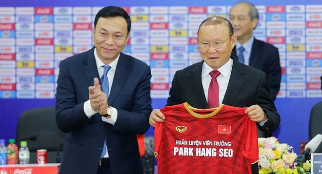 Vì sao HLV Park Hang Seo chưa chốt hạ hợp đồng với VFF? - 2