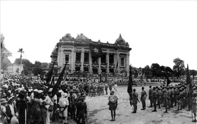 Chủ tịch Hồ Chí Minh với Cách mạng Tháng Tám - 2