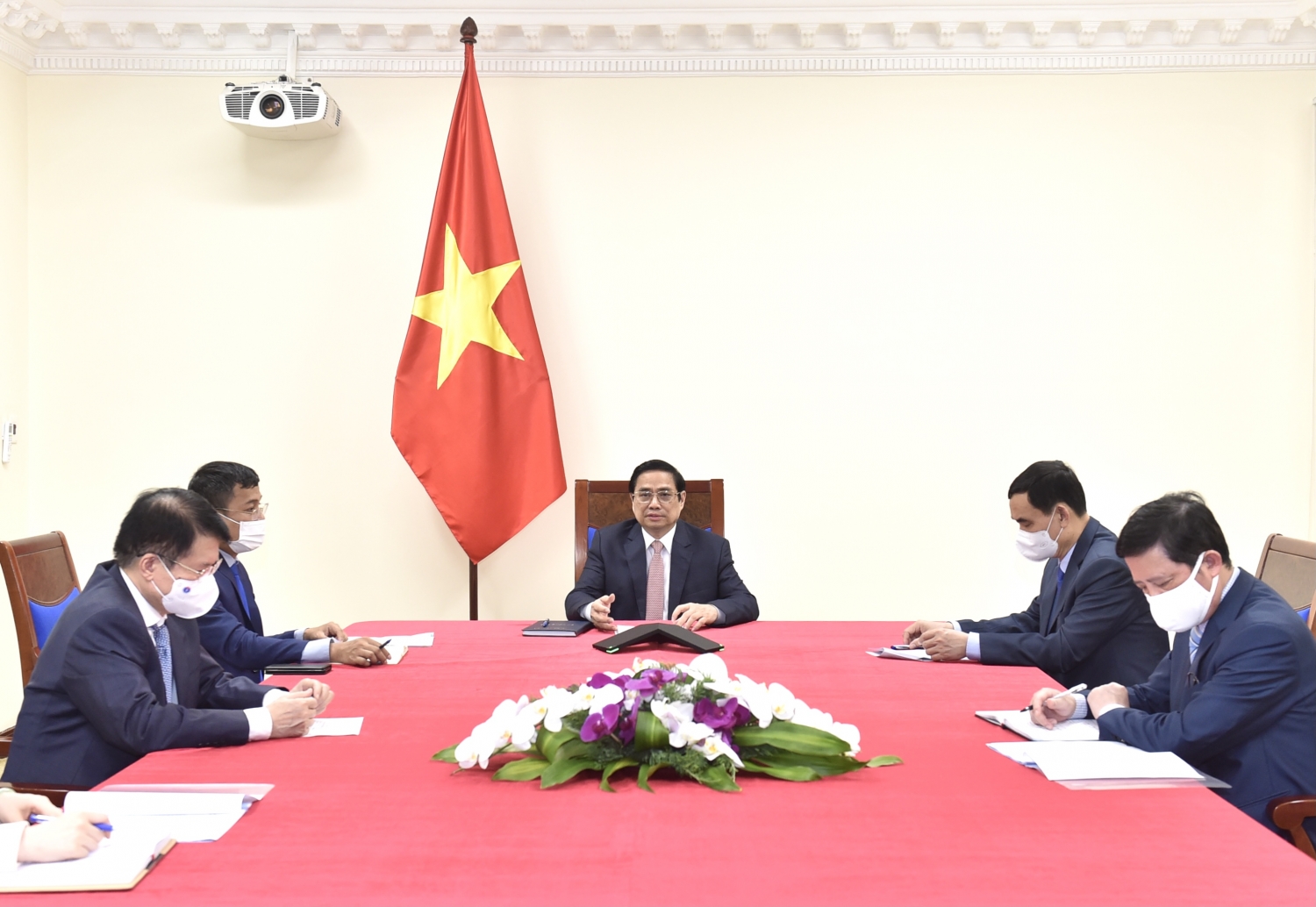 Tổng Giám đốc AstraZeneca cam kết cung ứng vaccine cho Việt Nam theo đúng kế hoạch