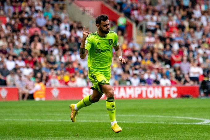 Fernandes tỏa sáng, Man Utd thắng nhẹ trên sân Southampton - 2