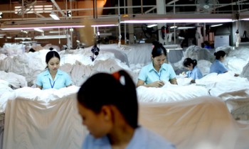 Việt Nam tụt hạng năng lực cạnh tranh toàn cầu