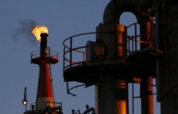 Giá dầu thế giới ngày 3/9: Căng thẳng thương mại đe doạ giá dầu