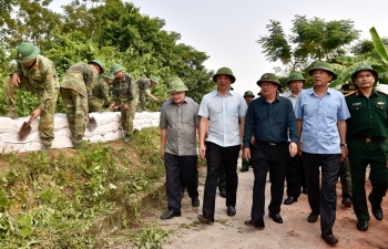 Phó Thủ tướng: Phải đảm bảo an toàn tuyệt đối cho người dân, khách du lịch...