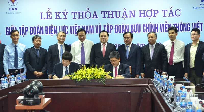 EVN và VNPT ký thỏa thuận hợp tác