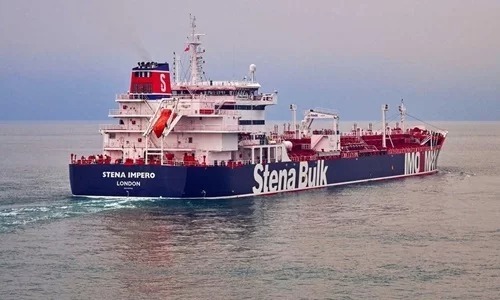 Iran phóng thích thủy thủ trên tàu chở dầu Anh
