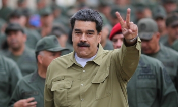 Tổng thống Maduro báo động quân đội