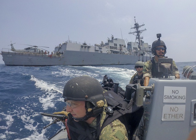 Dàn tàu chiến phô diễn sức mạnh trong diễn tập hàng hải Mỹ - ASEAN