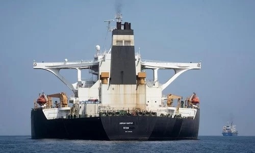 "Siêu tàu dầu" Iran đã dỡ hàng