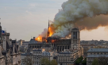 Paris nhiễm độc chì nghiêm trọng sau vụ cháy Nhà thờ Đức Bà