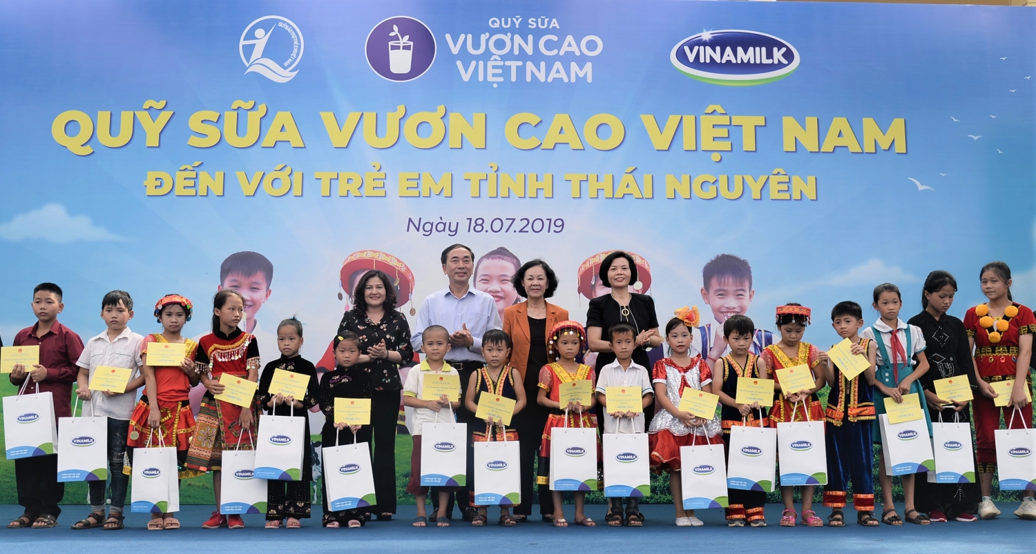 Nỗ lực vì sứ mệnh: “Để mọi trẻ em đều được uống sữa mỗi ngày”