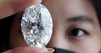 Viên kim cương to bằng quả trứng sẽ được bán đấu giá 30 triệu USD