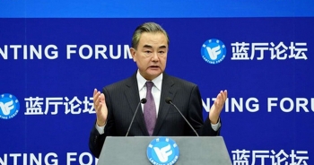 Trung Quốc cảnh báo Mỹ trước “hiệp đấu” của hai ứng viên tổng thống
