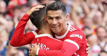 Man Utd 4-1 Newcastle: Ronaldo ra mắt hoàn hảo với cú đúp