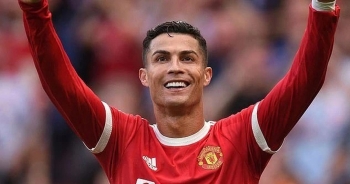 C.Ronaldo tỏa sáng rực rỡ: Cơn mưa rào tuổi thanh xuân...