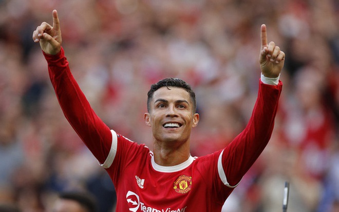 Tỏa sáng rực rỡ ở Man Utd, C.Ronaldo vẫn hứng chịu… chỉ trích - 2