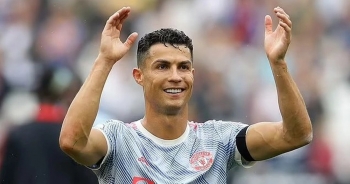 C.Ronaldo đá 3 trận bằng cả mùa giải của Alexis Sanchez và Di Maria