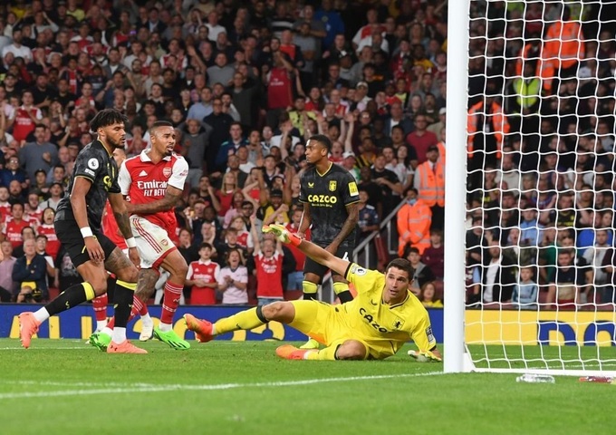 Liverpool thắng ở phút 98, Arsenal tiếp tục đứng đầu bảng - 1