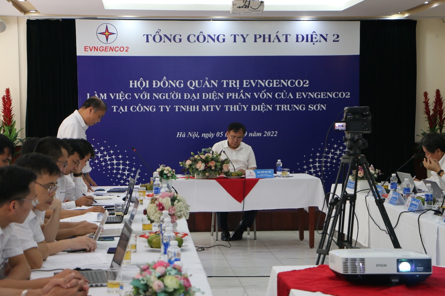 Hội đồng quản trị EVNGENCO2 làm việc với người đại diện phần vốn của EVNGENCO2 tại Công ty TNHH MTV Thủy điện Trung Sơn (TSHPCo)