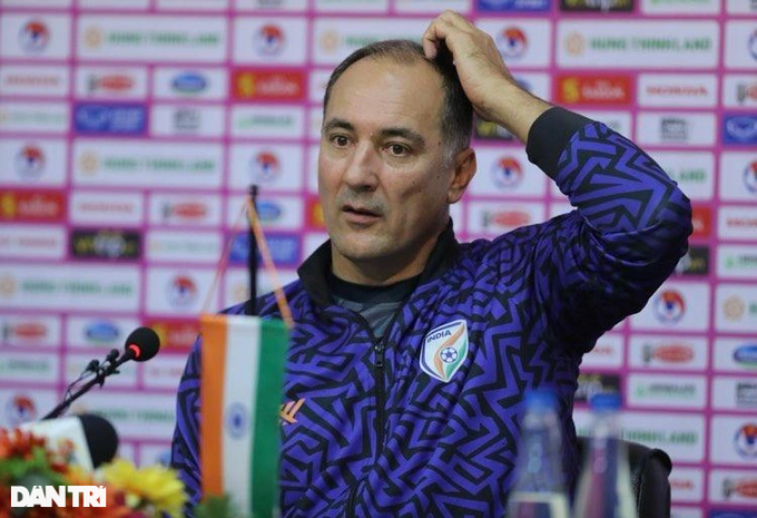 HLV Ấn Độ: Tuyển Việt Nam là đội bóng nhiều triển vọng nhất châu Á - 2