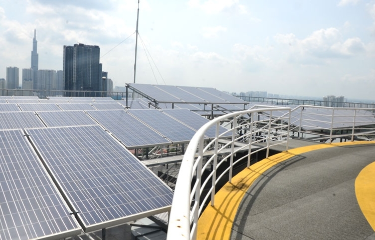 Hơn 3.200 kWp điện mặt trời áp mái đã vận hành tại trụ sở các điện lực