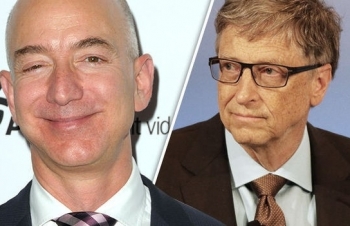 Bill Gates mất ngôi giàu nhất nước Mỹ sau 24 năm vào tay Jeff Bezos