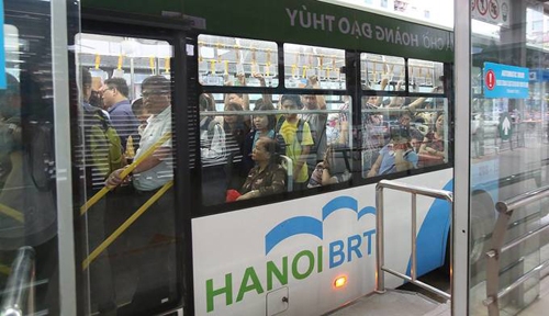 Chủ tịch Hà Nội: 'Chuyên gia đánh giá xe buýt nhanh ở Hà Nội hiệu quả'