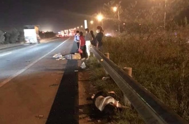 3 nữ công nhân bị ô tô đâm thương vong trên cao tốc: Lười đi qua hầm chui?