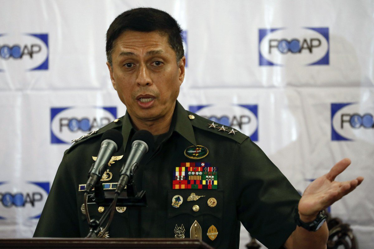 Tướng Philippines tiết lộ lý do chưa mua vũ khí Trung Quốc