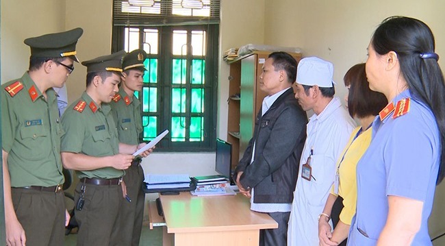 Ba trưởng khoa Bệnh viện Tâm thần Thanh Hoá bị bắt