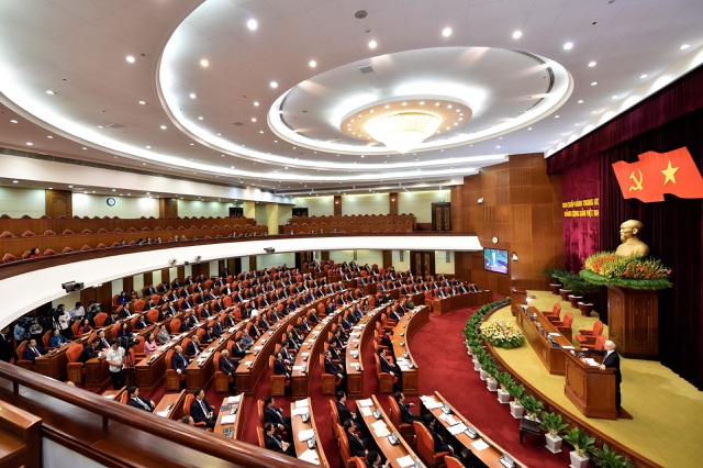 Trung ương thống nhất thực hiện chế độ tiền lương mới từ 2022 - 1